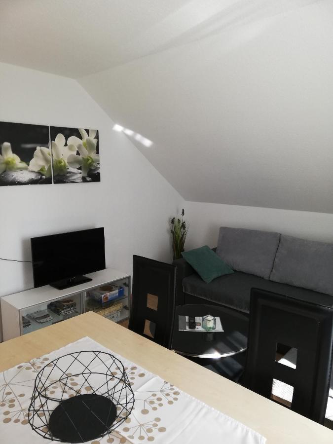 Ferienwohnung am Bodensee mit Balkon Uhldingen-Mühlhofen Exterior foto
